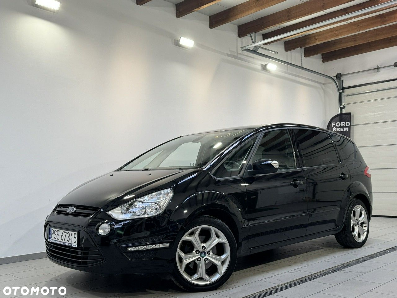 Ford S-Max - 14