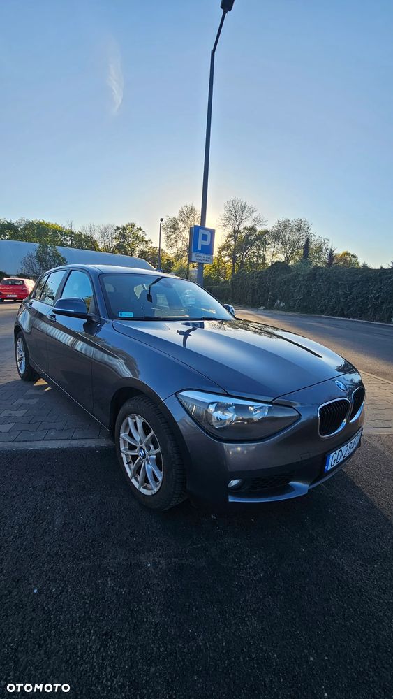 BMW Seria 1 118d DPF - 1