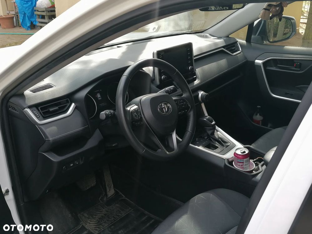 Toyota RAV4 - 5