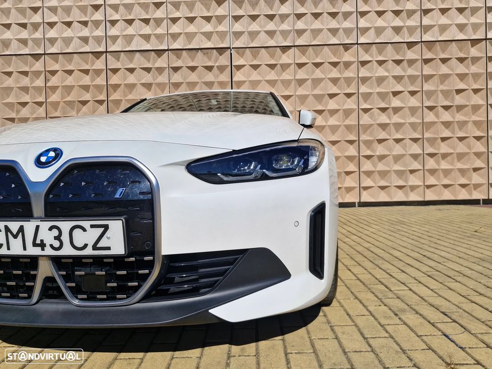 BMW i4 - 29