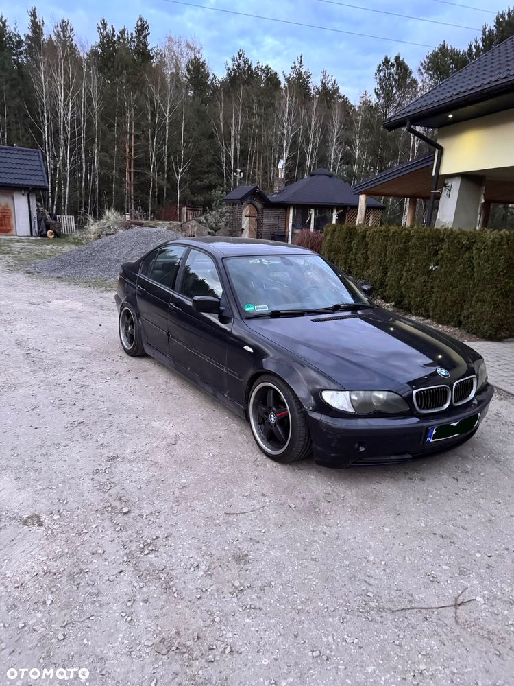 BMW Seria 3 325i - 2