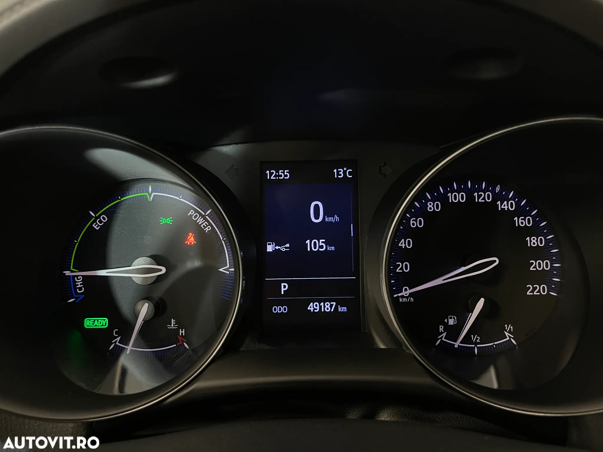 Toyota C-HR 2.0 HSD 184 CP 4x2 CVT Classy Bi-Tone - 28