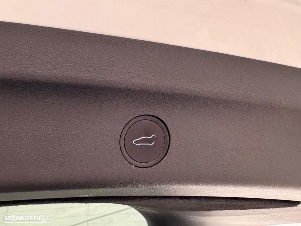 Tesla Model Y Performance Tração Integral - 59