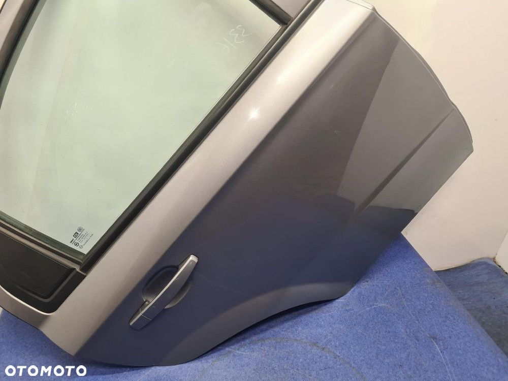 CHEVROLET AVEO T250 SEDAN DRZWI TYŁ PRAWE   04U - 5