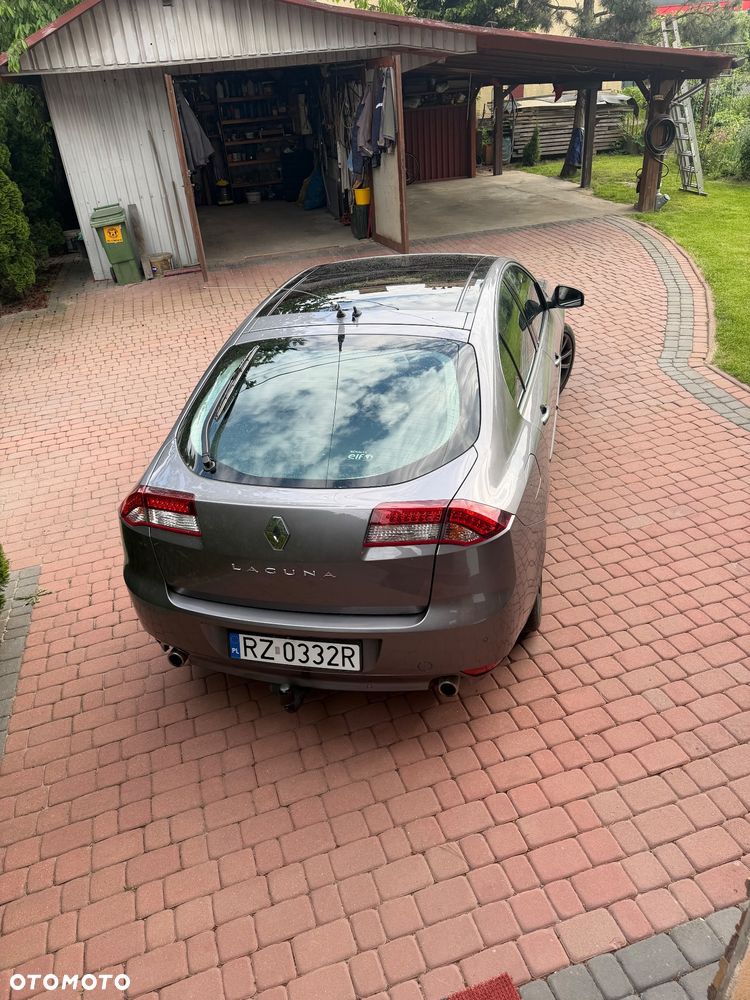 Renault Laguna - 11