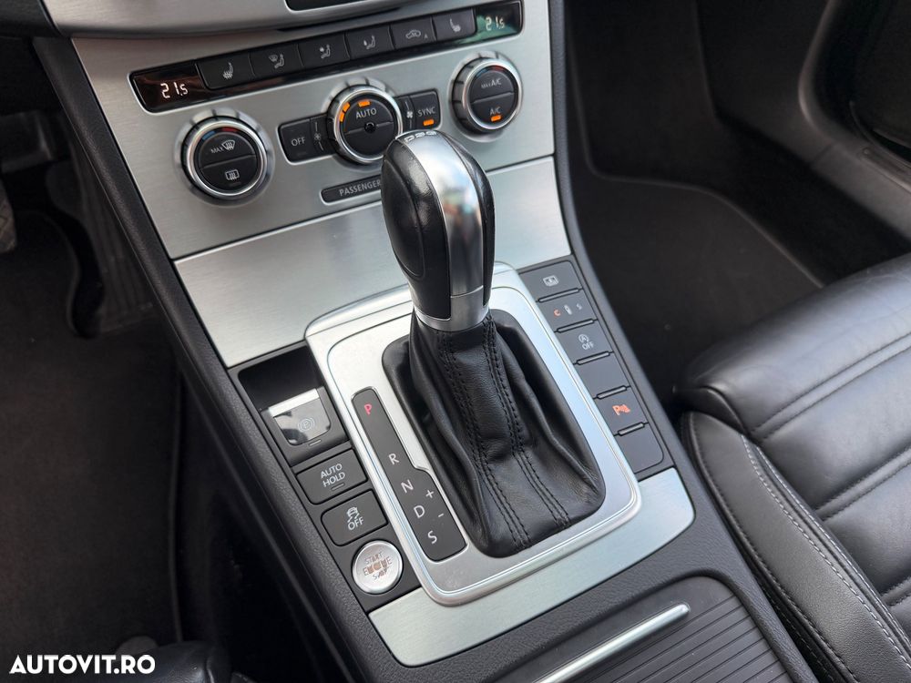 Volkswagen Passat CC 2.0 TDI BMT DSG - 39