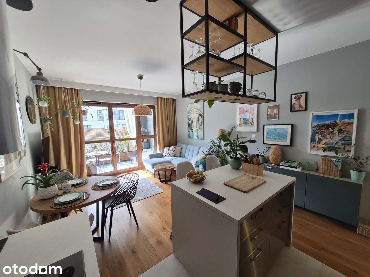 79,27 m² | 4 pokoje | 2 łazienki | 2 garderoby | garaż 2 auta