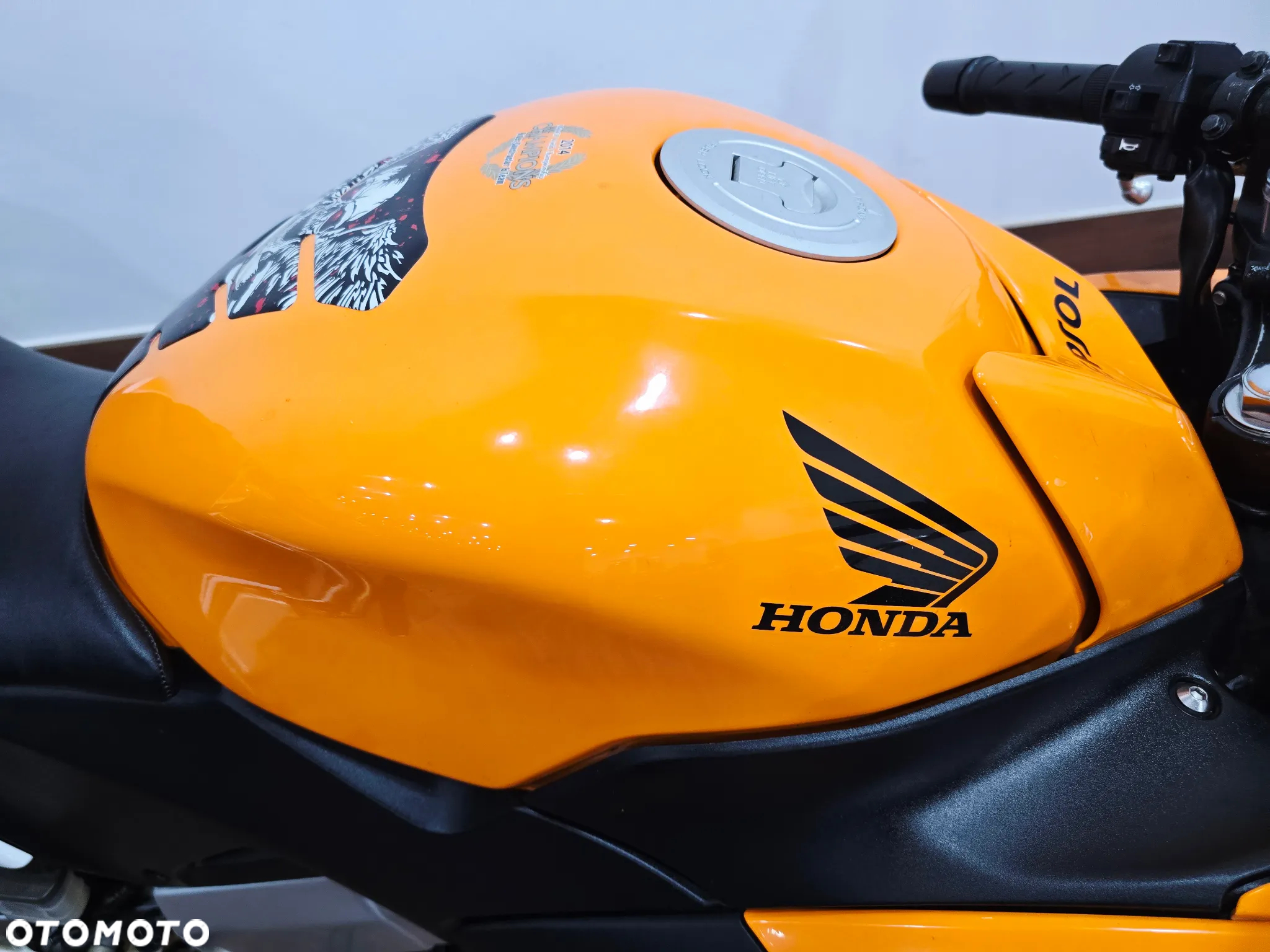 Honda CBR - 19