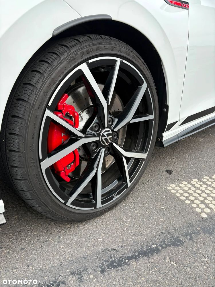 Volkswagen Golf 2.0 TSI OPF DSG GTI Clubsport - 8