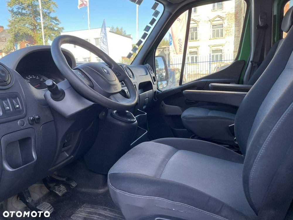 Renault Master - 18