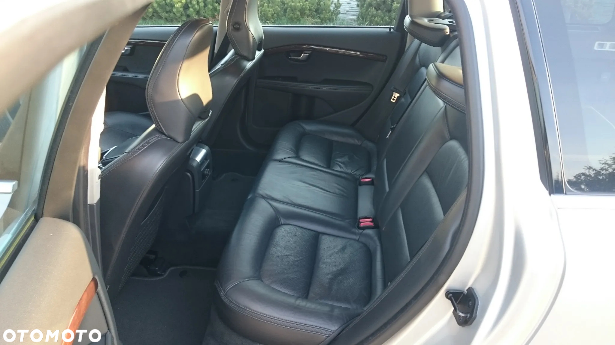 Volvo XC 70 D5 AWD Summum - 8