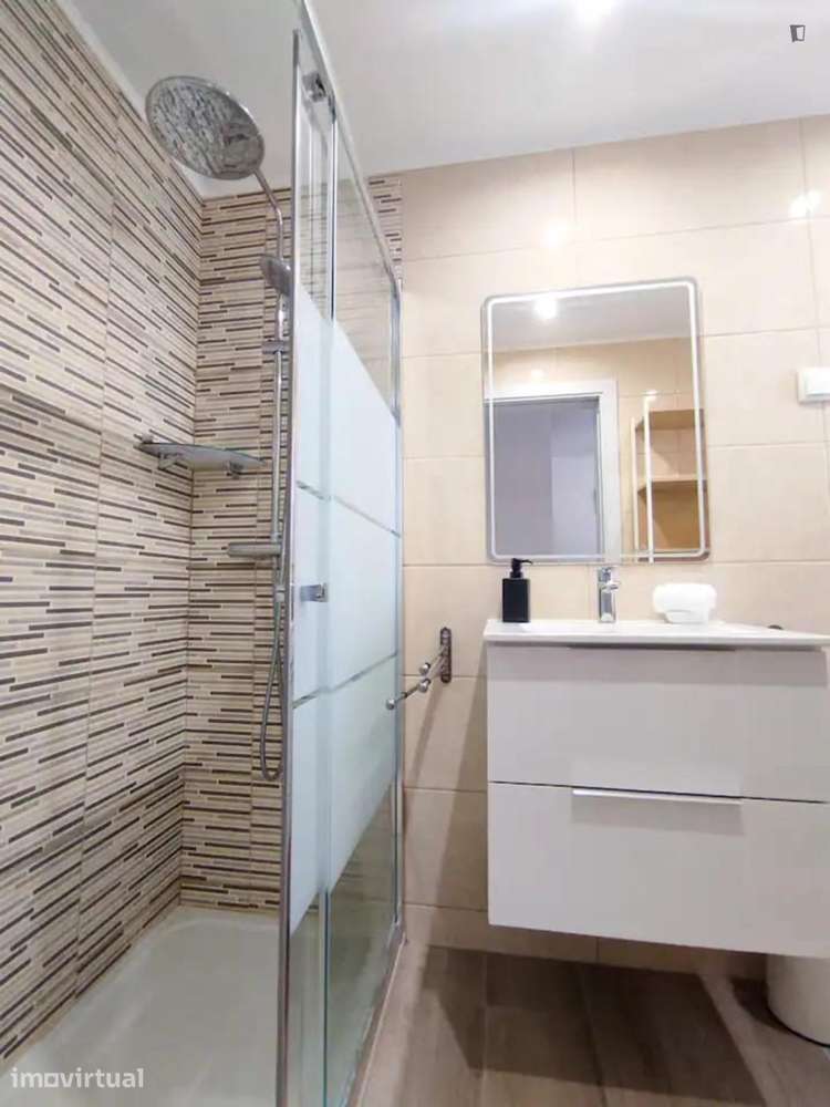 Apartamento com 2 quartos - localizado em Quarteira - Grande imagem: 4/22