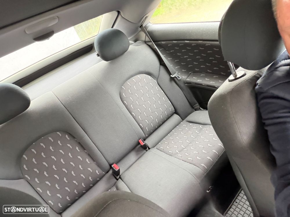 Mercedes-Benz C 220 - 8