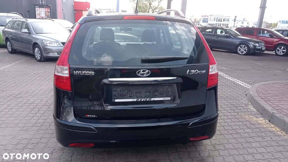 Hyundai i30 1.4 Comfort - 17