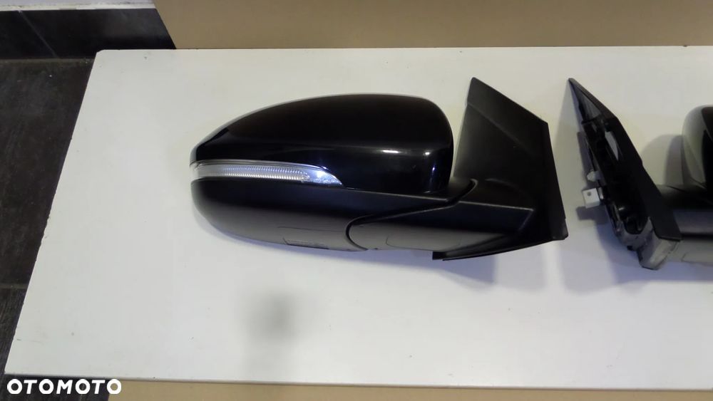 HYUNDAI TUCSON 15-18 LUSTERKO 8 PIN PAE PRAWE EUROPA - 2