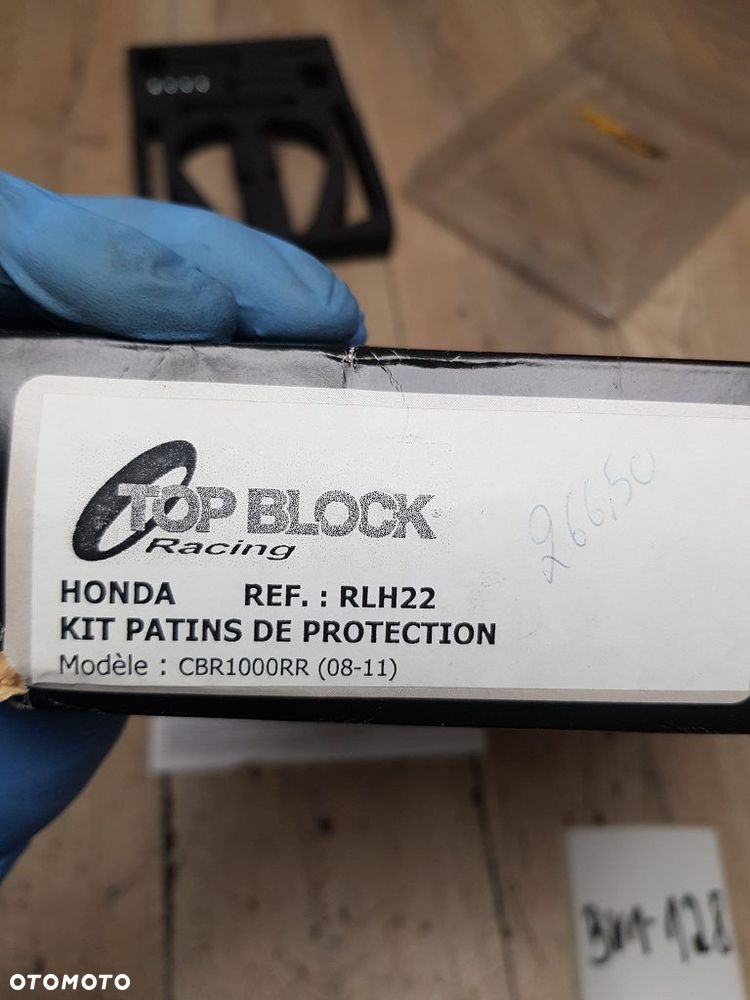 Crash pady Top Block Racing RLH22 Honda CBR 1000RR 08-11 - 13