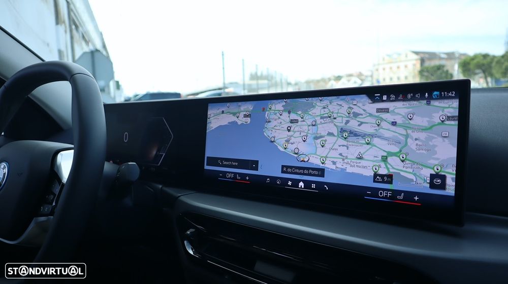 BMW 330 e Auto - 45