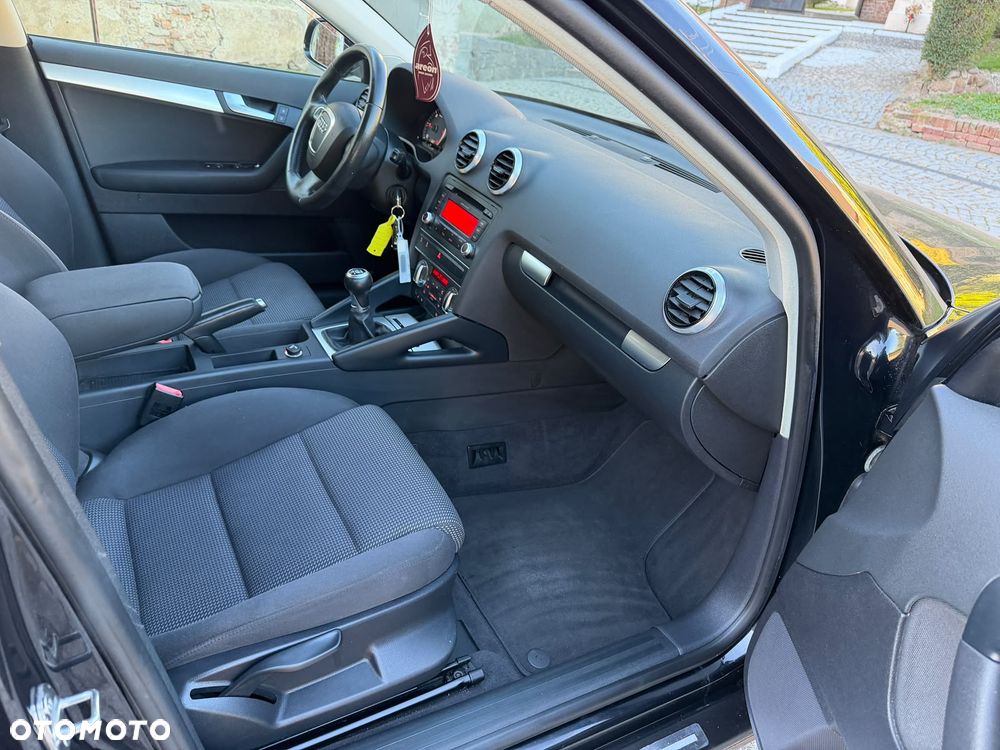 Audi A3 Sportback - 10