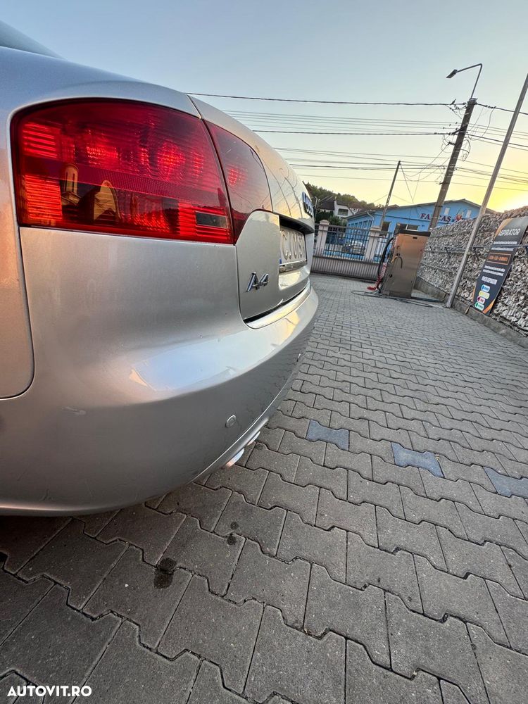 Audi A4 Limuzina - 9