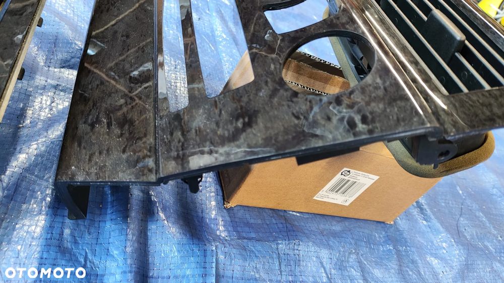 DEKORY DREWNO LISTWY OZDOBNE BOCZKÓW DRZWI RAMKA BIEGÓW PANEL KONSOLI DESKI KRATKA NAWIEWU POPIELNICZKA LISTWA SCHOWKA KOMPLET BMW E63 E64 LCI LIFT ANGLIK UK - 4