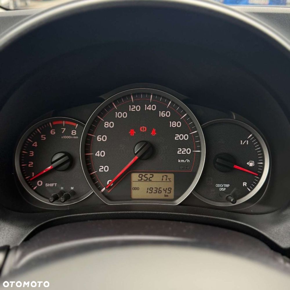 Toyota Yaris 1.33 Selection Platinum - 31