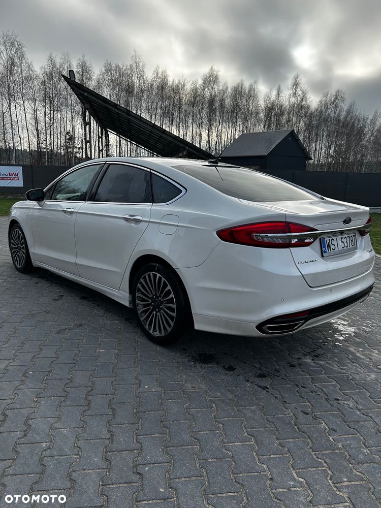 Ford Fusion - 6