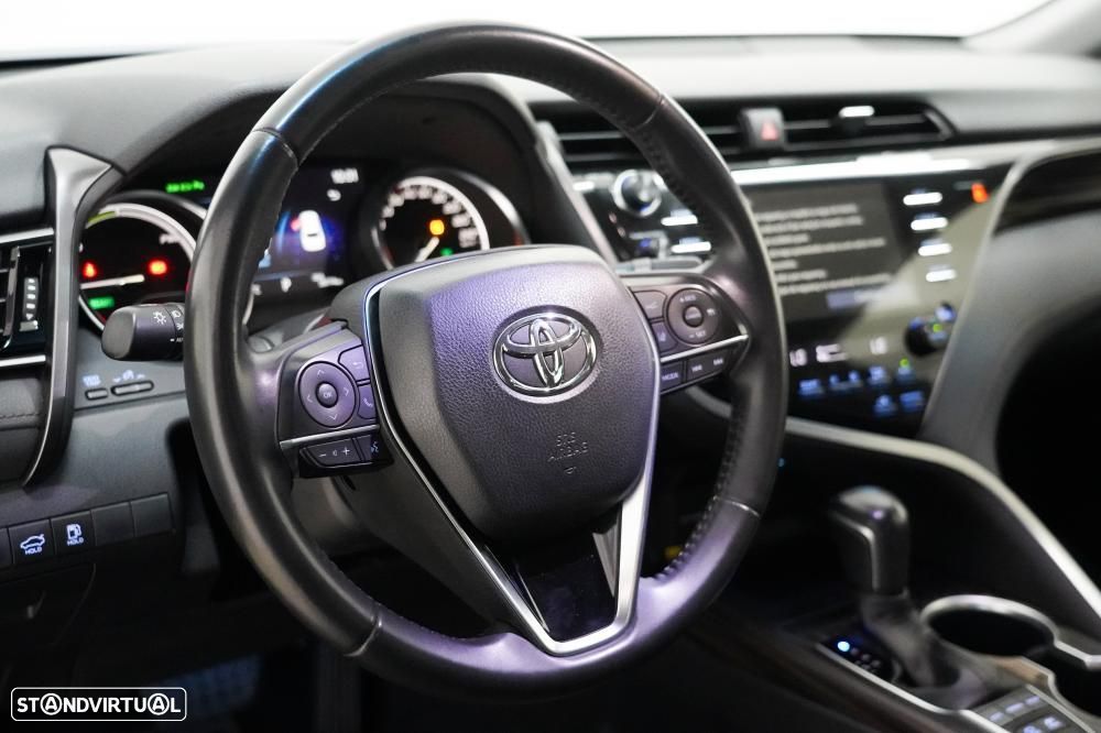 Toyota Camry 2.5 Hybrid Luxury - 8