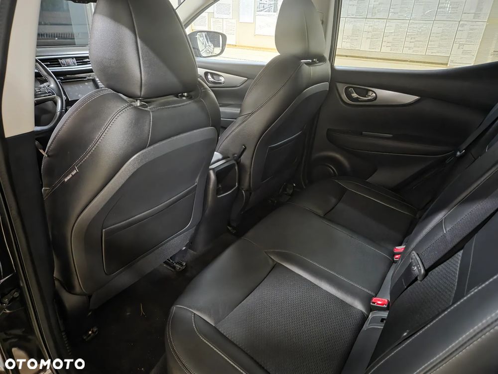 Nissan Qashqai 1.6 DIG-T Tekna - 18