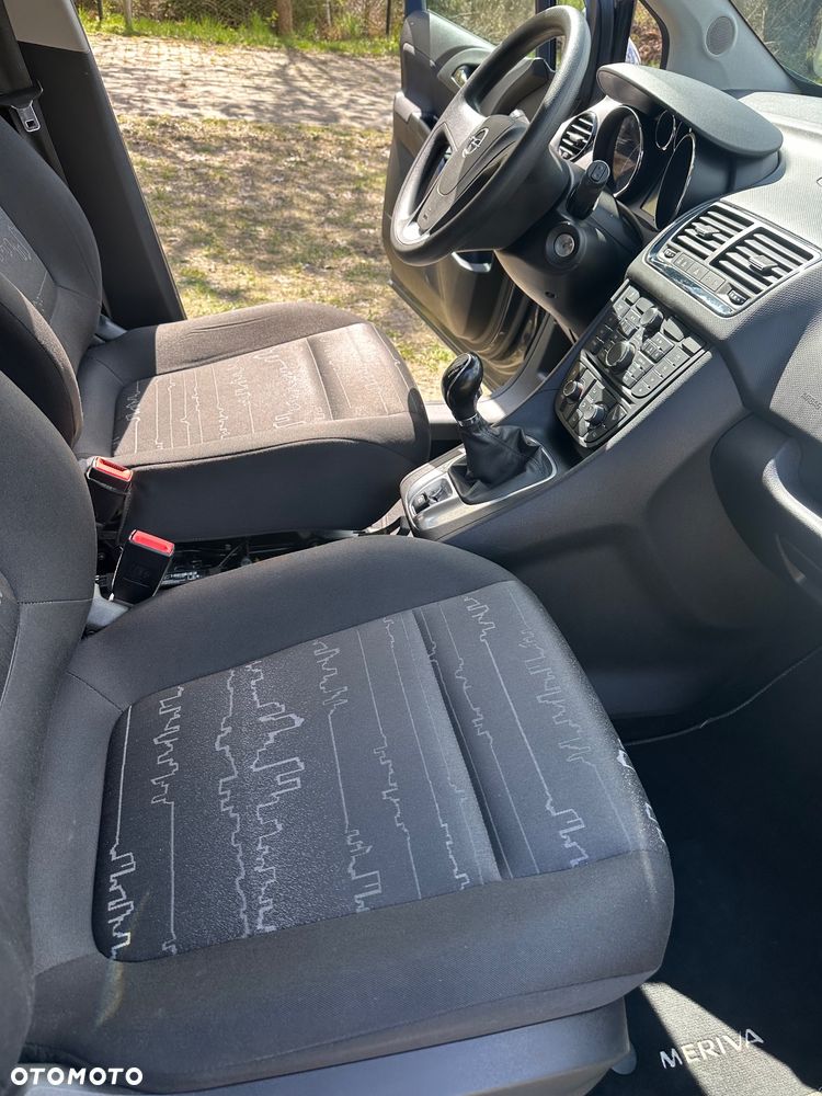 Opel Meriva - 27