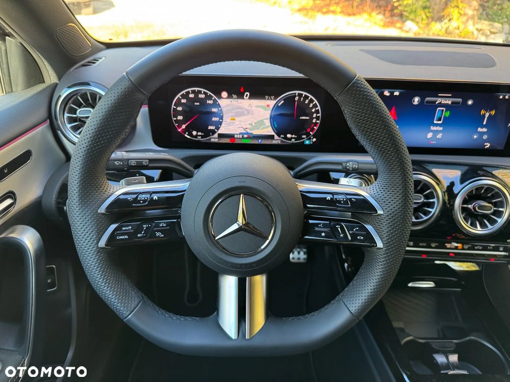 Mercedes-Benz Klasa A 250 e PHEV AMG Line 8G-DCT - 15