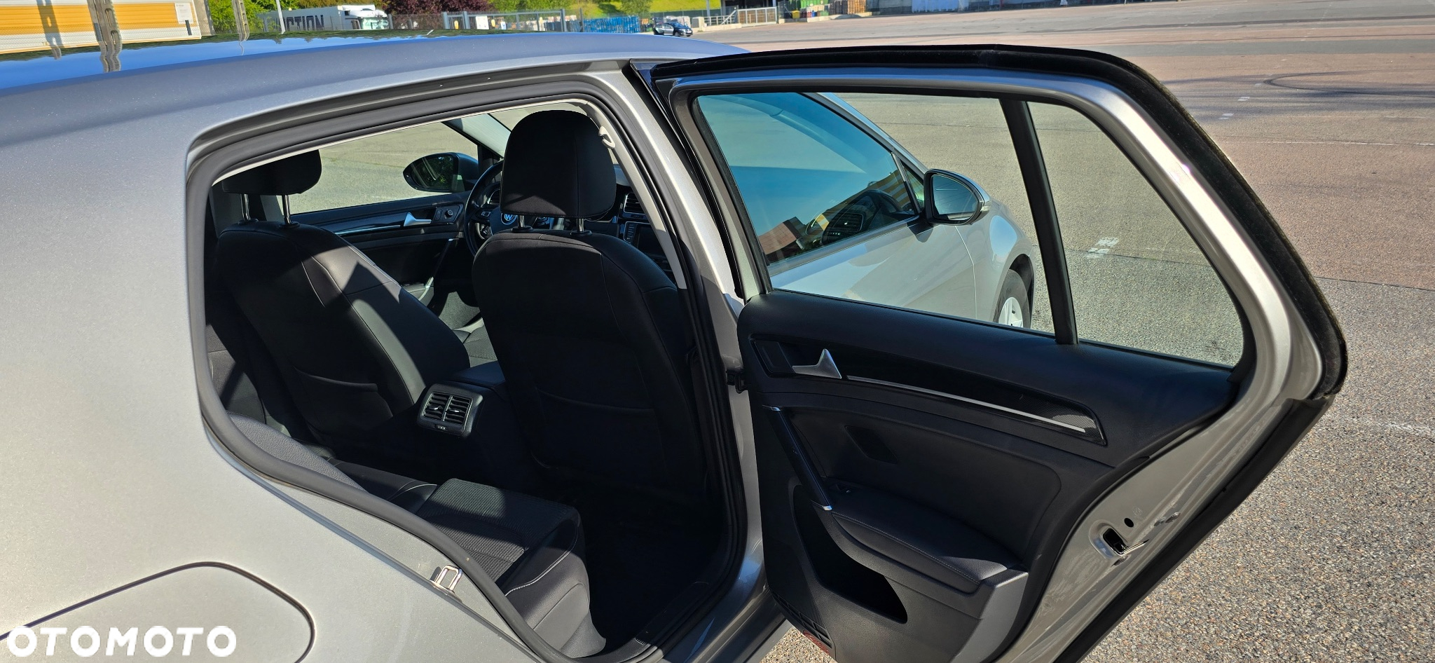Volkswagen Golf VII 1.4 TSI BMT Highline - 11