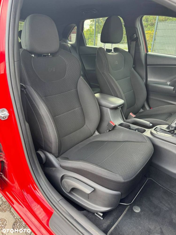 Hyundai i30 1.4 T-GDI Premium DCT - 24