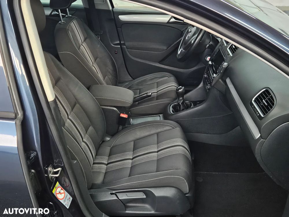 Volkswagen Golf 2.0 TDI DPF 4Motion Highline - 10