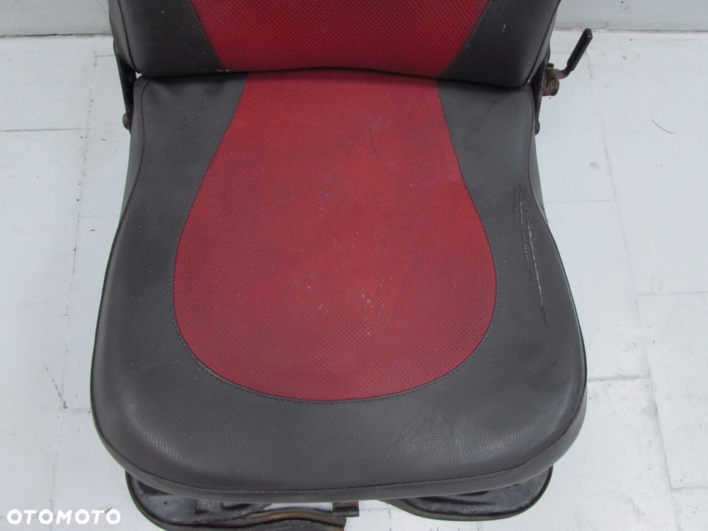 PIAGGIO PORTER HIJET PFAU QUARGO 06- FOTEL SIEDZENIE PASAZERA LEWY - 4