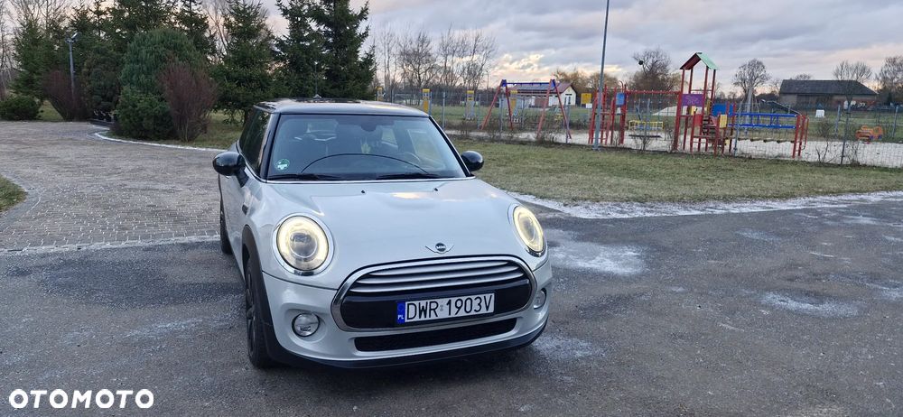 MINI Cooper 60 Years Chili - 15