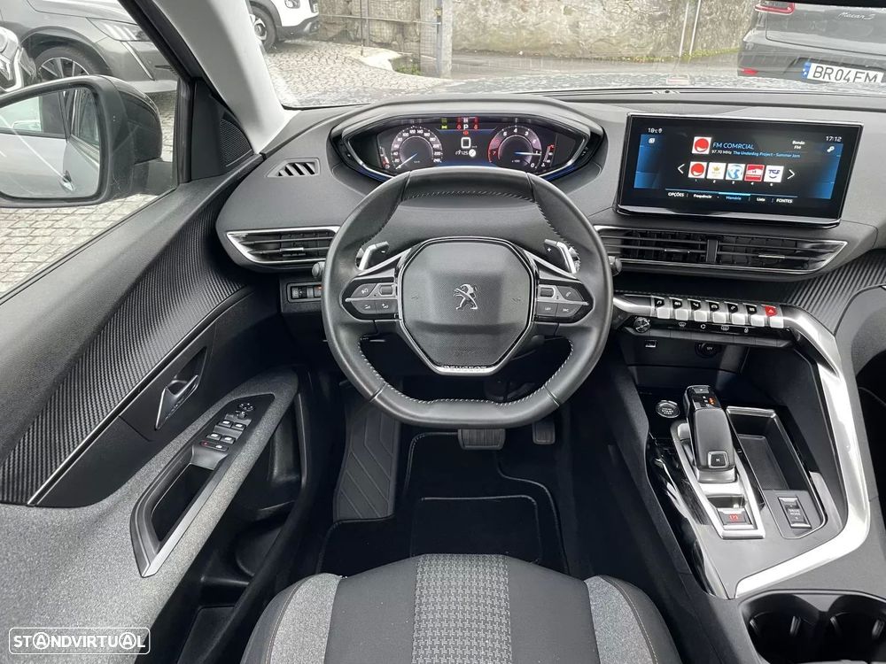 Peugeot 3008 PureTech 130 Stop & Start GPF EAT8 Active - 4