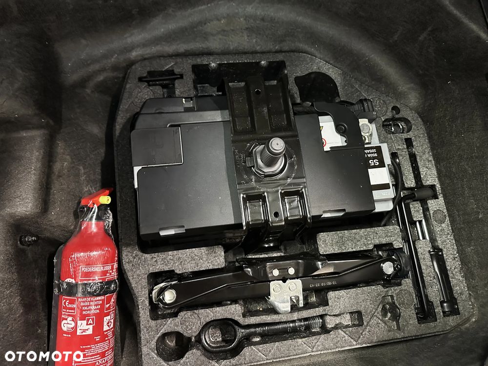 Audi A4 Avant 2.0 TDI ultra DPF Attraction - 38