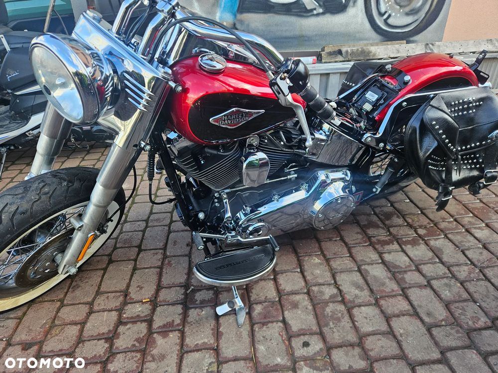 Harley-Davidson Softail Heritage Classic - 1