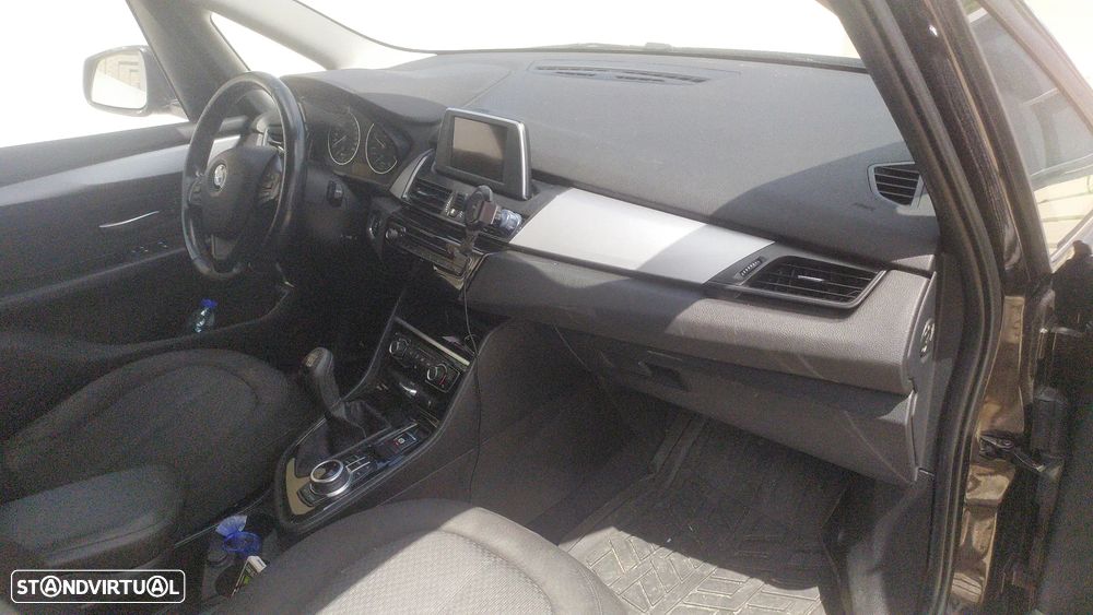 BMW 216 Gran Tourer d Luxury Line - 19