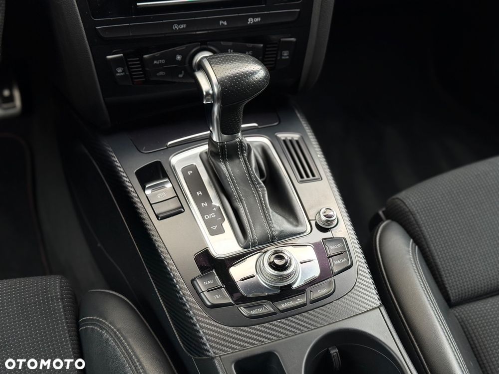 Audi A4 Avant - 13