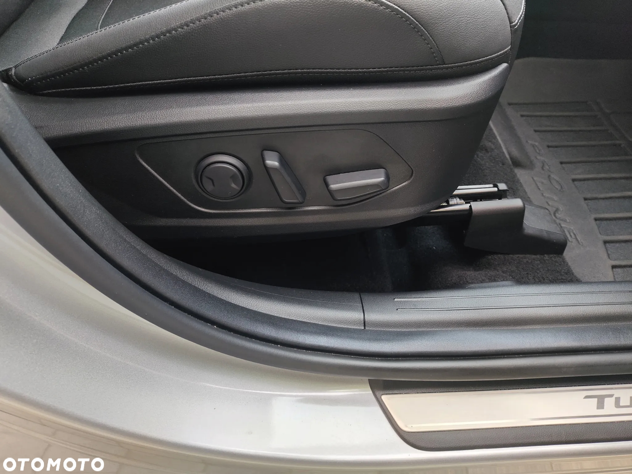 Hyundai Tucson - 32
