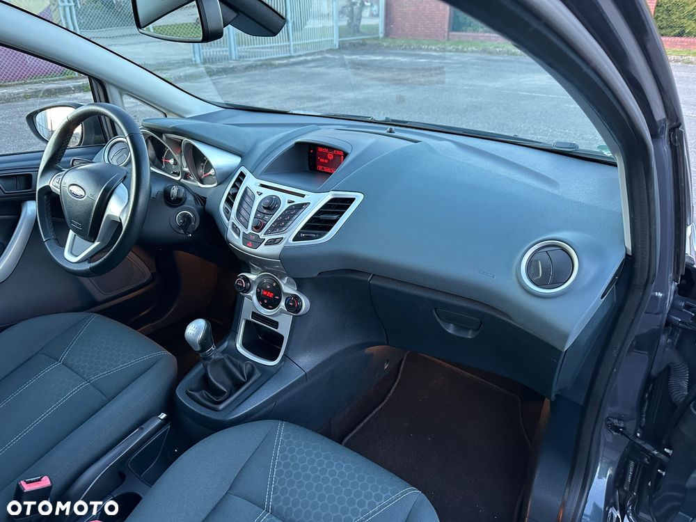 Ford Fiesta 1.25 Viva - 24