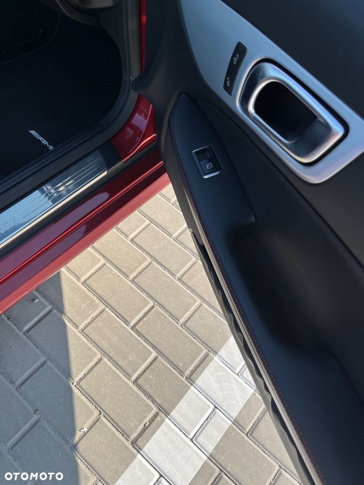 Mercedes-Benz SLK 200 CGI - 23