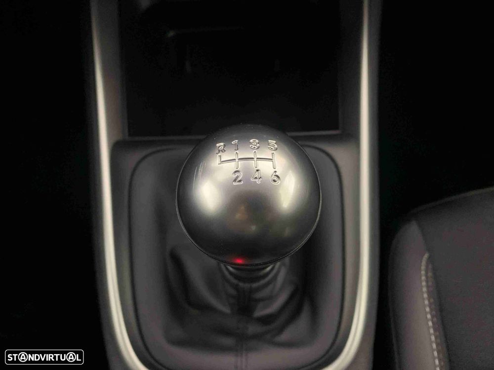 Jeep Avenger 1.2 GSE T3 Summit - 10