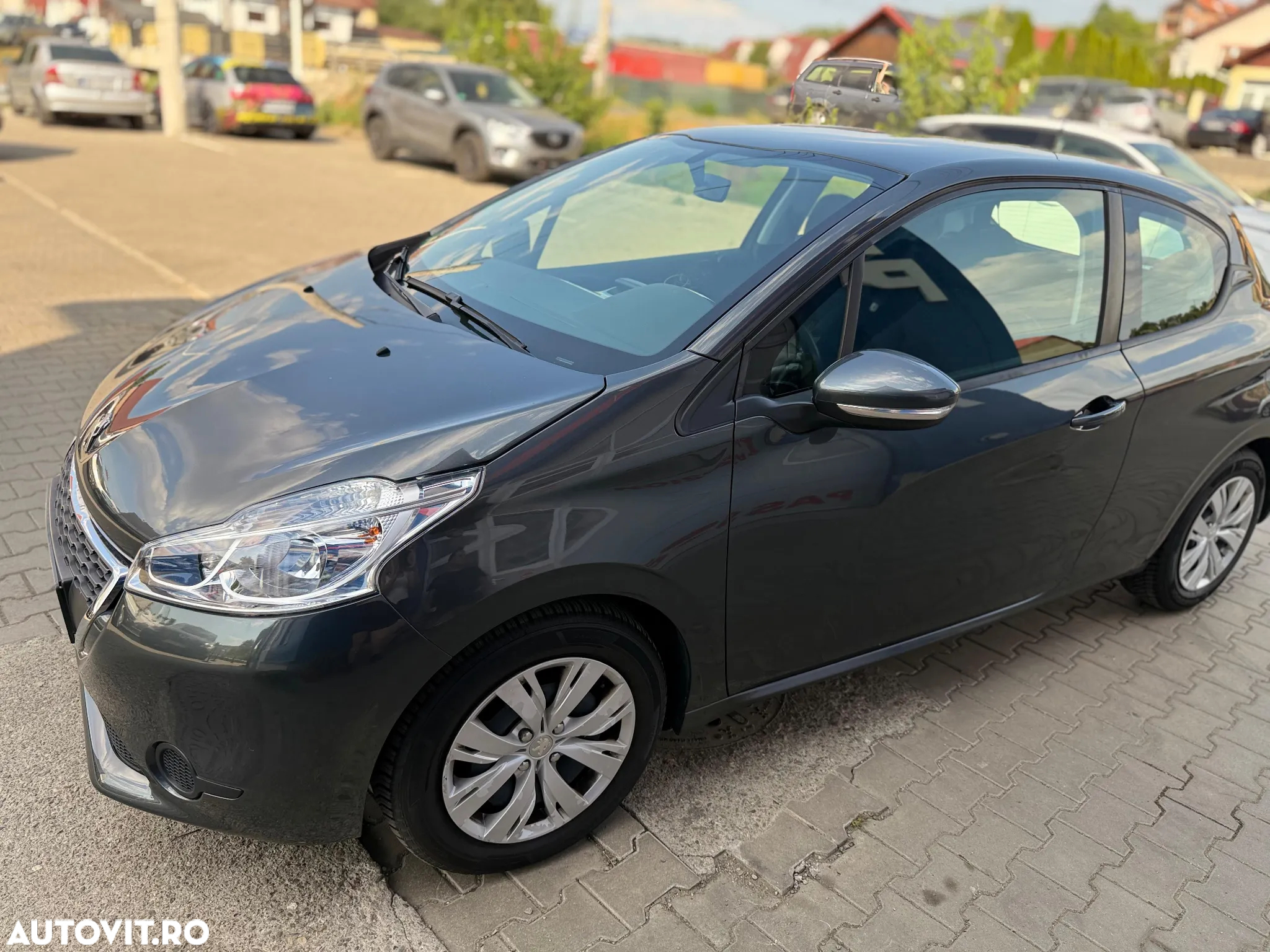 Peugeot 208 1.2 VTi Access - 4