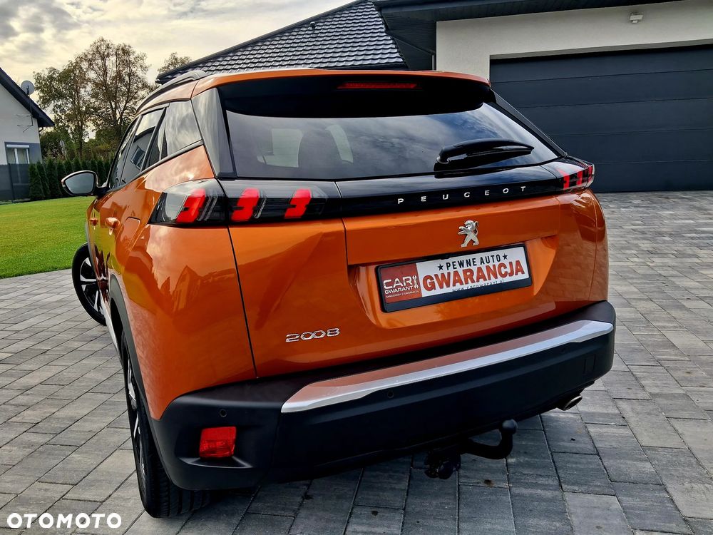 Peugeot 2008 1.5 BlueHDi Allure S&S EAT8 - 12