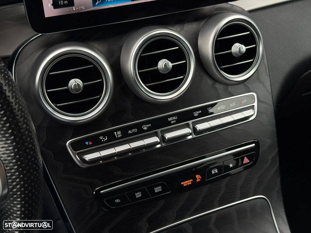 Mercedes-Benz GLC 300 de 4Matic 9G-TRONIC AMG Line - 21
