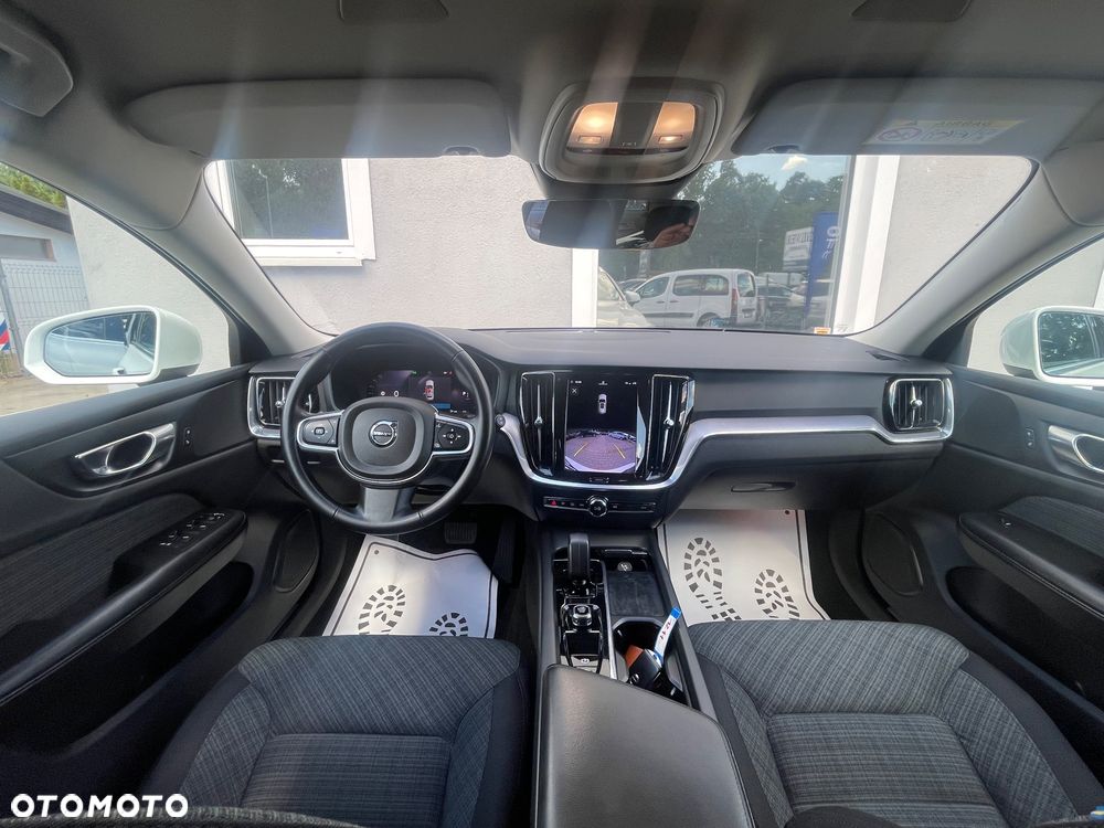 Volvo V60 B4 D Geartronic Momentum - 21