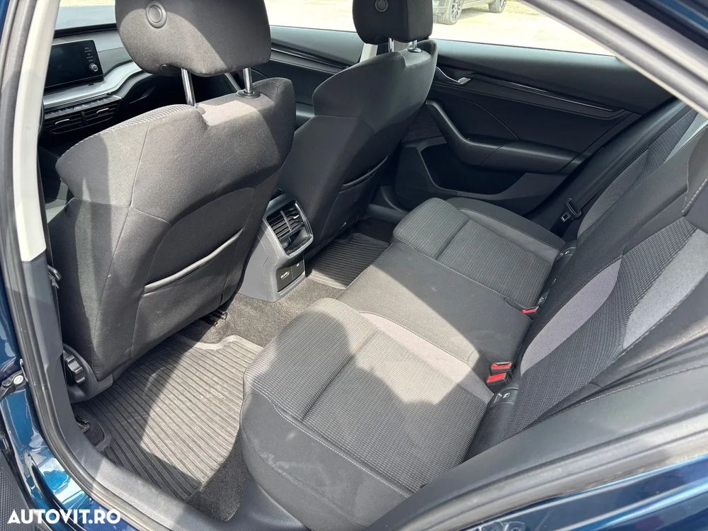 Skoda Octavia 1.0 TSI Ambition - 6