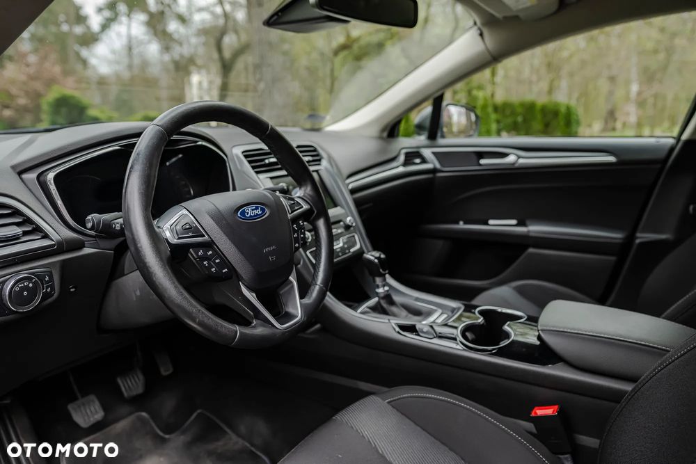 Ford Mondeo 2.0 TDCi Titanium - 10